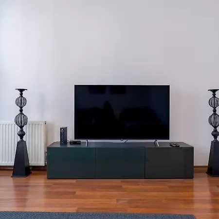 High-ceiling Central 3-bedroom With City View Lejlighed Istanbul